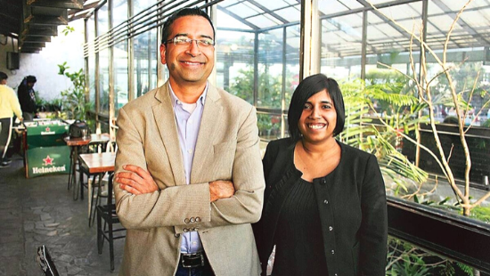 Klub co-founders Anurakt Jain (L) and Ishita Verma